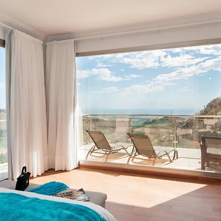 Monte Leon Deluxe Monte Leon, Gran Canaria Luxurious Seclusion Private Heatable Pool Stunning Mountain Views Sleeps Up To 12 Guests Λας Πάλμας ντε Γκραν Κανάρια